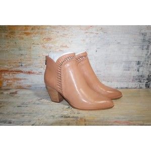 (NIB) Frye Womens Reed Feather Bootie (Pale Blush) Ankle Boots Size 6 M  US.
